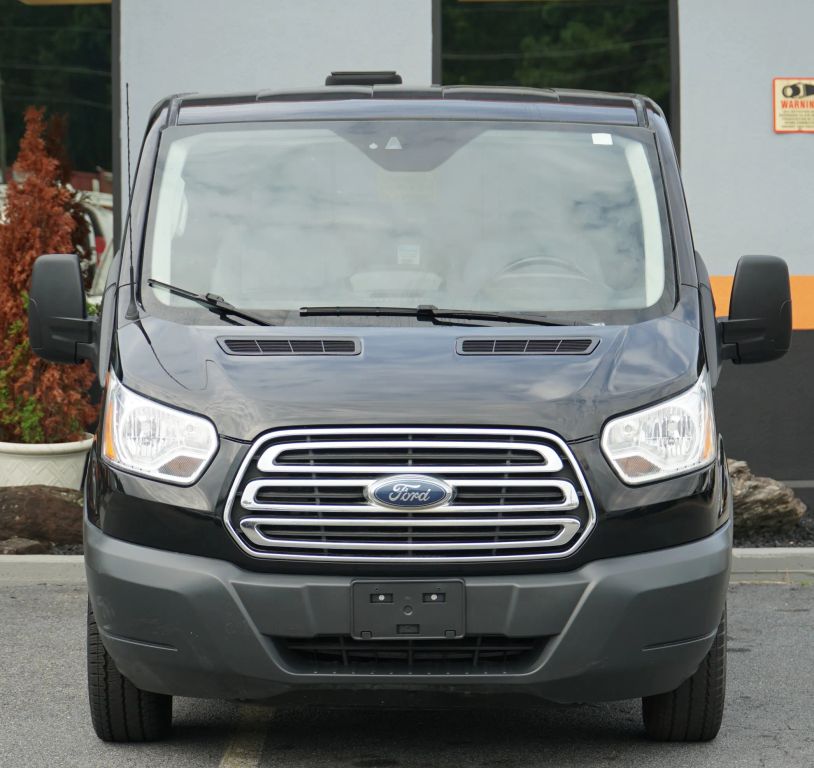 ford transit van 2018 1FTYE1YM3JKA38572 image ford transit van 2018 1FTYE1YM3JKA38572 image